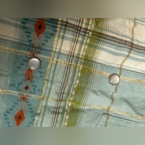 Bit and Bridle Womans Western Shirt Size L Pearl Snaps Short Sleeve - Picture 3 of 7